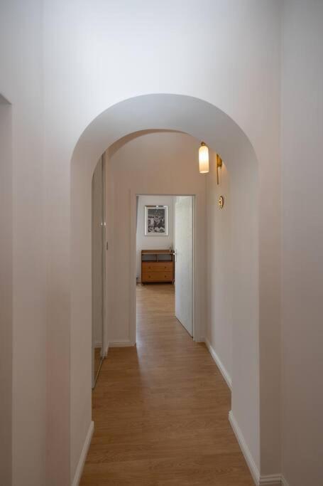 Spacious In Heart Of Warschau